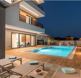 Stylish 4 Bedroom Istrian Villa with Pool in Fazana, Sleeps 8
